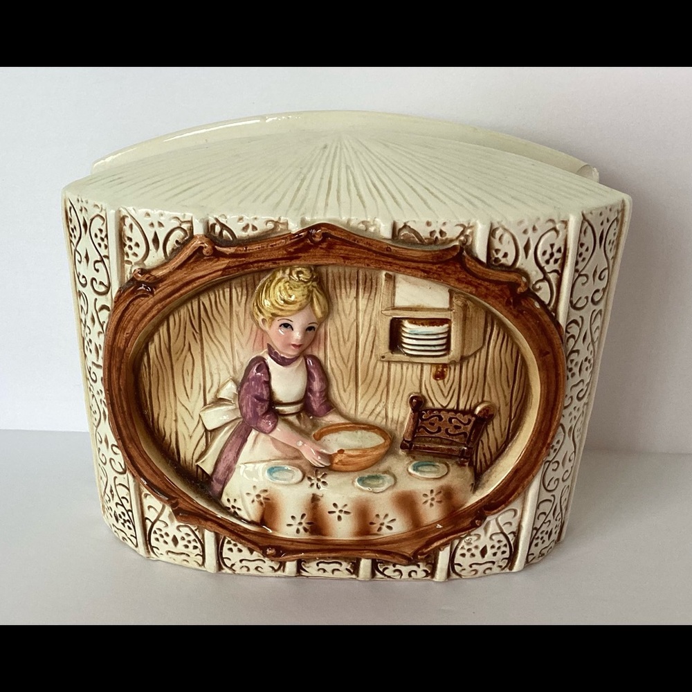 1978 Sears & Roebuck Napkin Holder Hand Painted Japan